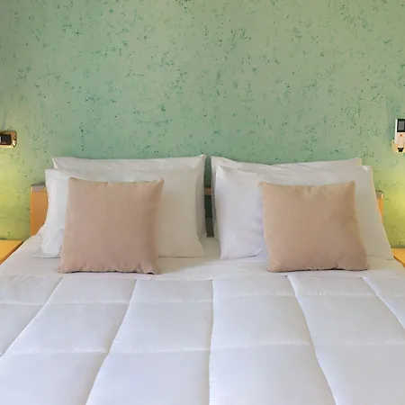 Alojamento de Acomodação e Pequeno-almoço Bed&belvedere 4*